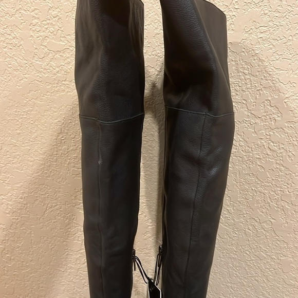 Vince Camuto Jorshie2 Wide Calf Tall Black Leather Boots Size 7M (EU 37.5) - Picture 10 of 15